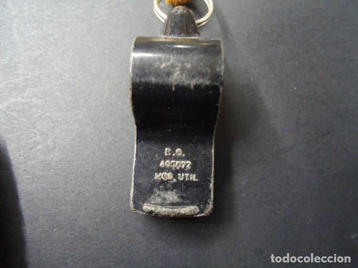 Militaria: Antiguo Silbato con Cordel - Foto 3
