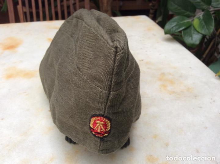 Militaria: Lote de chapiris - Foto 4