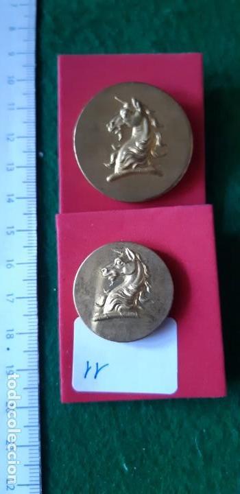 Militaria: BOTONES UNICORNIO. - Foto 1