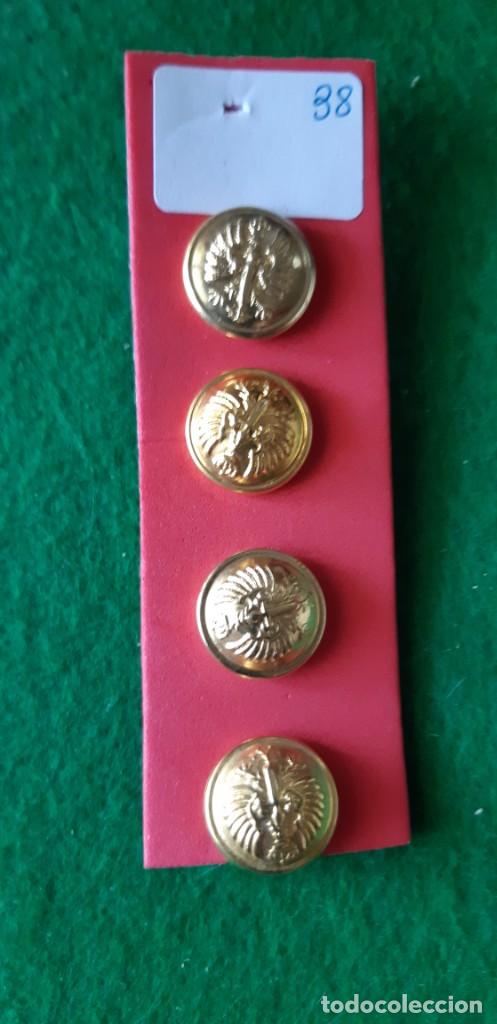 Militaria: BOTONES EJ&Eacute;RCITO DE TIERRA. - Foto 1