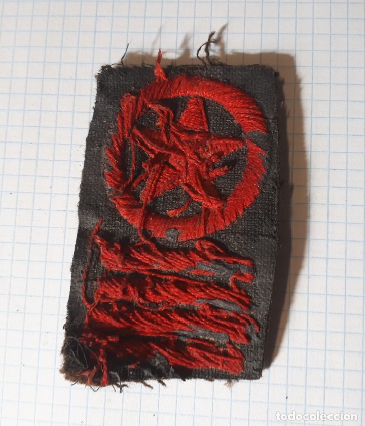 Militaria: COPIA de parche del Ej&eacute;rcito popular - Foto 2