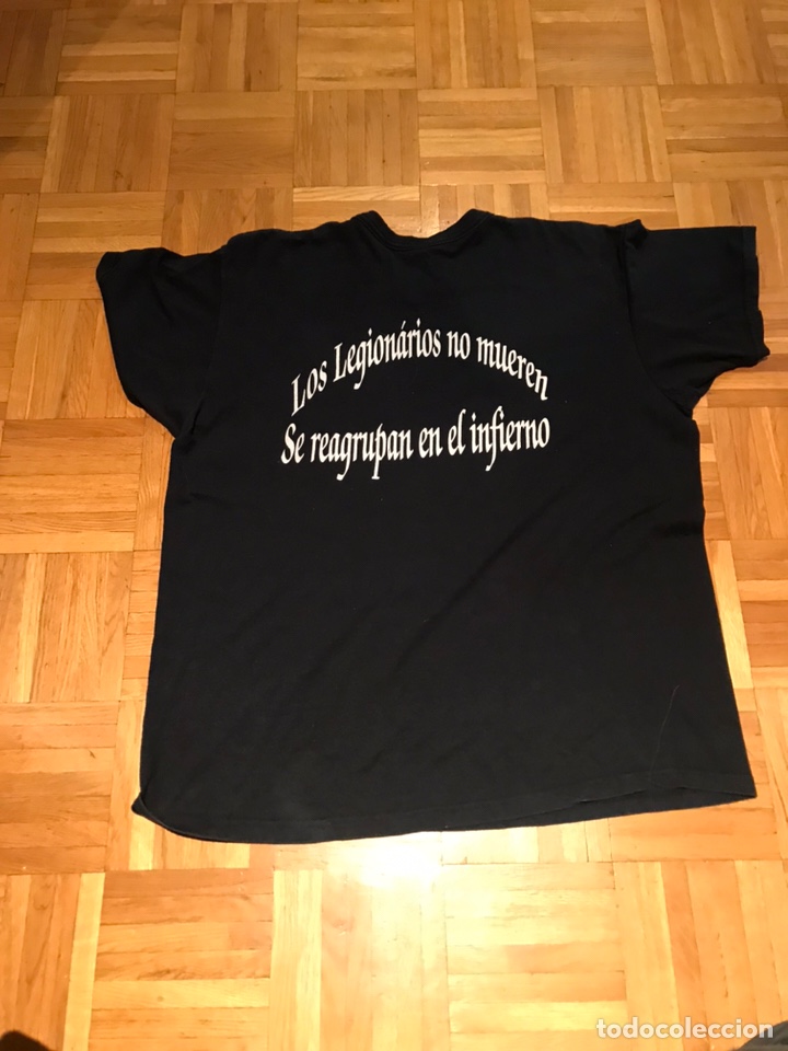 Camiseta Legión Española"Los legionarios no mueren se reagrupan en el infierno" 