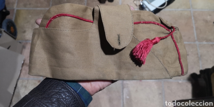 Militaria: Gorrillo cuartelero del Reglamento del 43 - Foto 1