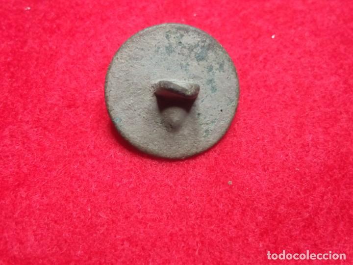Militaria: boton militar numero 3 - Foto 2