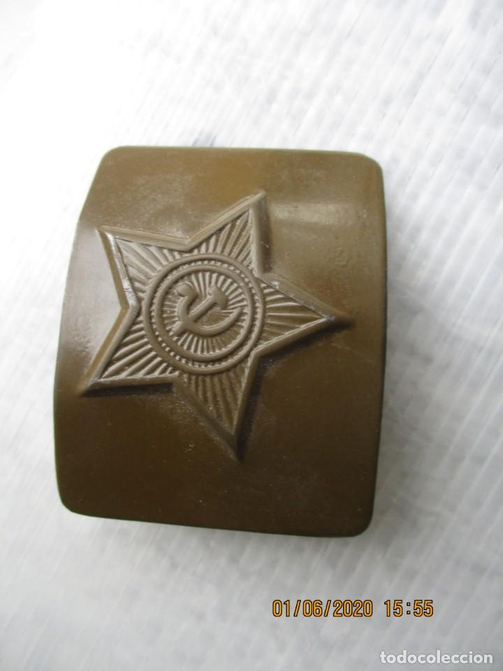 Militaria: HEBILLA de CINTURON RUSO - Foto 1