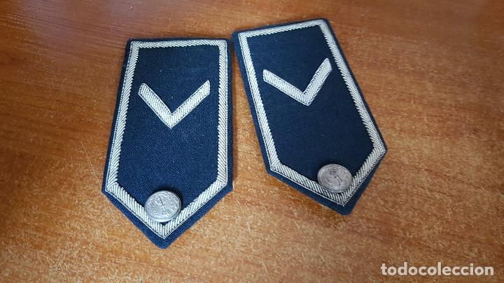Militaria: HOMBRERAS - Foto 1