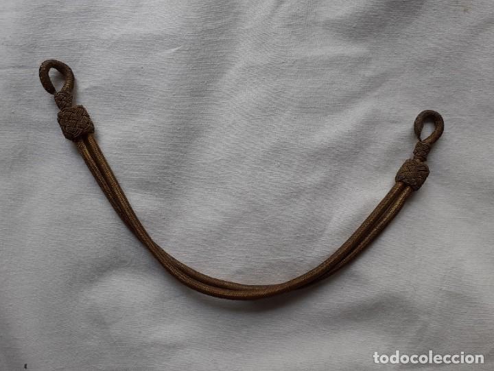 Militaria: BARBUQUEJO GORRA DORADO - Foto 1