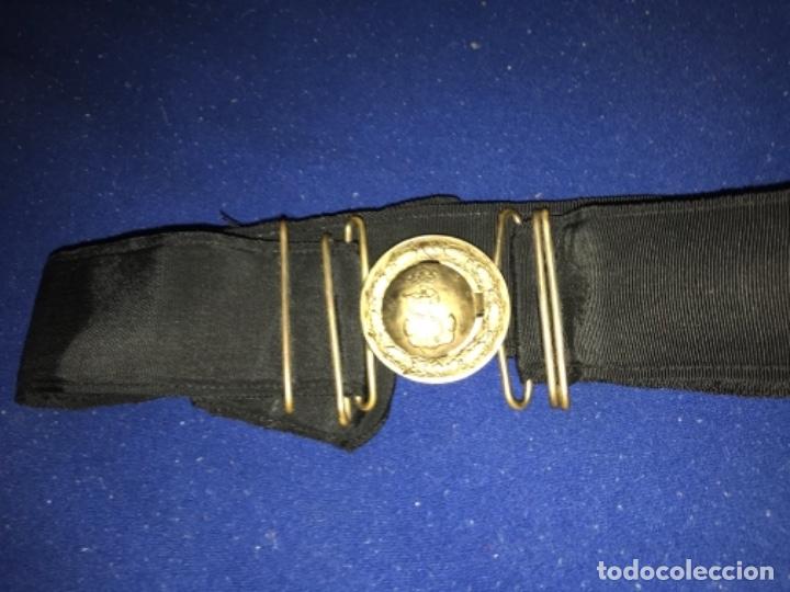 Militaria: CINTUR&Oacute;N DE GALA DE LA MARINA ARMADA COMPLETO - Foto 2