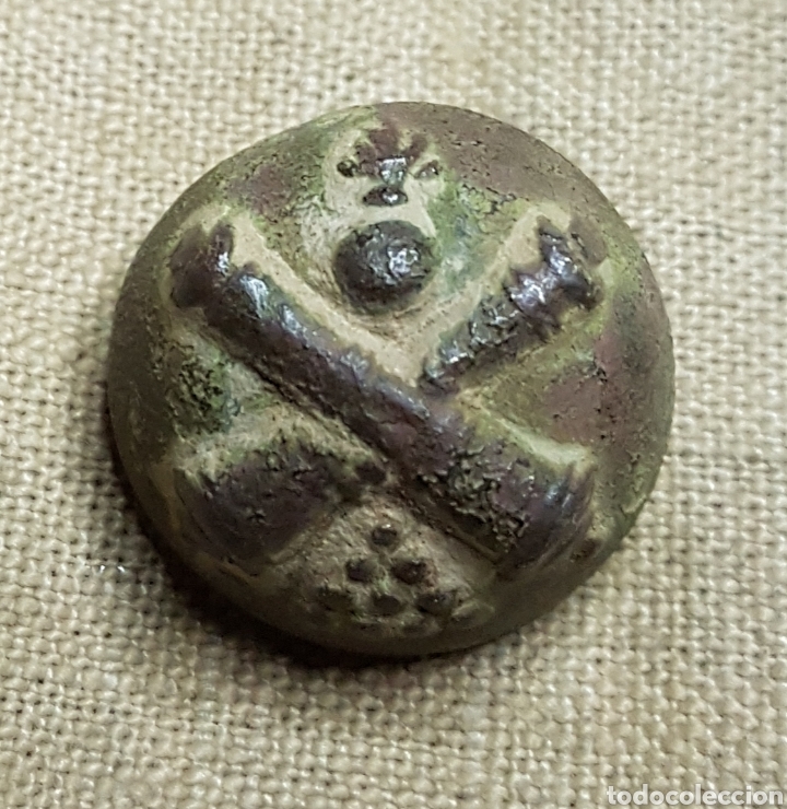 Militaria: Boton macizo de artilleria - Foto 1