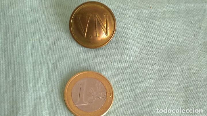 Militaria: Boton V.N ...22 mm...... - Foto 1