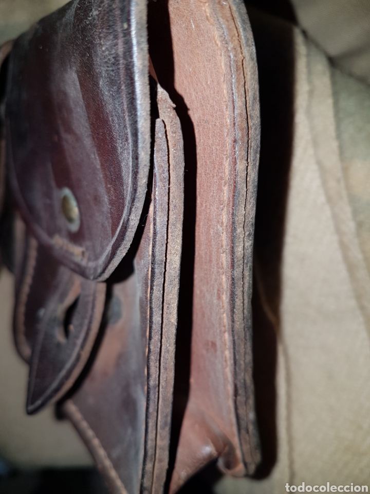 Militaria: Cartuchera de cuero. - Foto 3