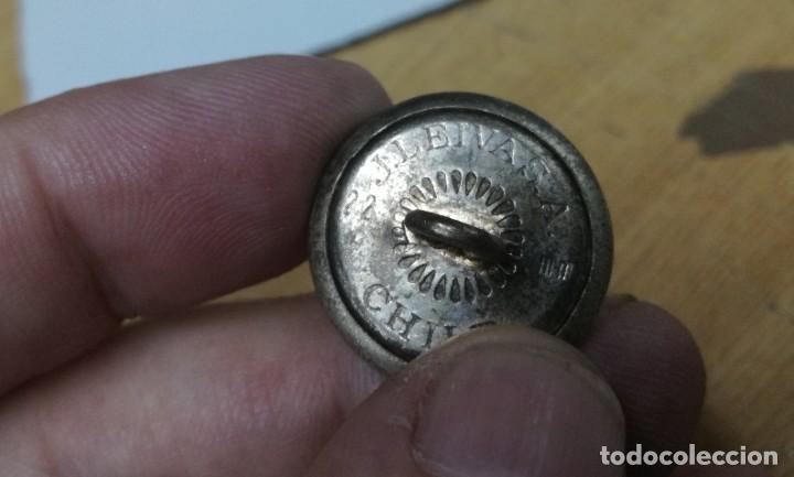 Militaria: DOS BOTONES EJERCITO DE CHILE JL LEIVA SA - Foto 4