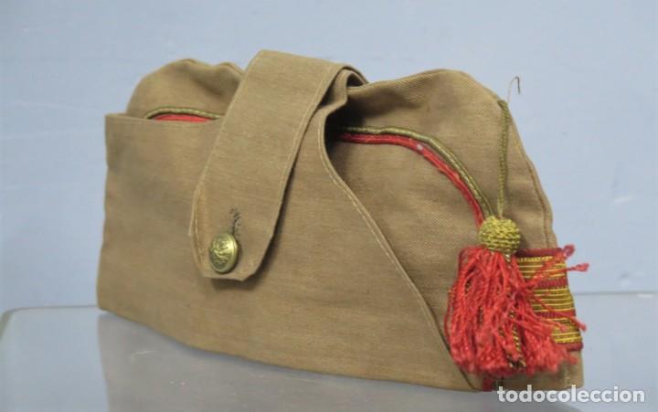 Militaria: GORRILLO EJERCITO DE TIERRA. REGLAMENTE 1943 - Foto 1