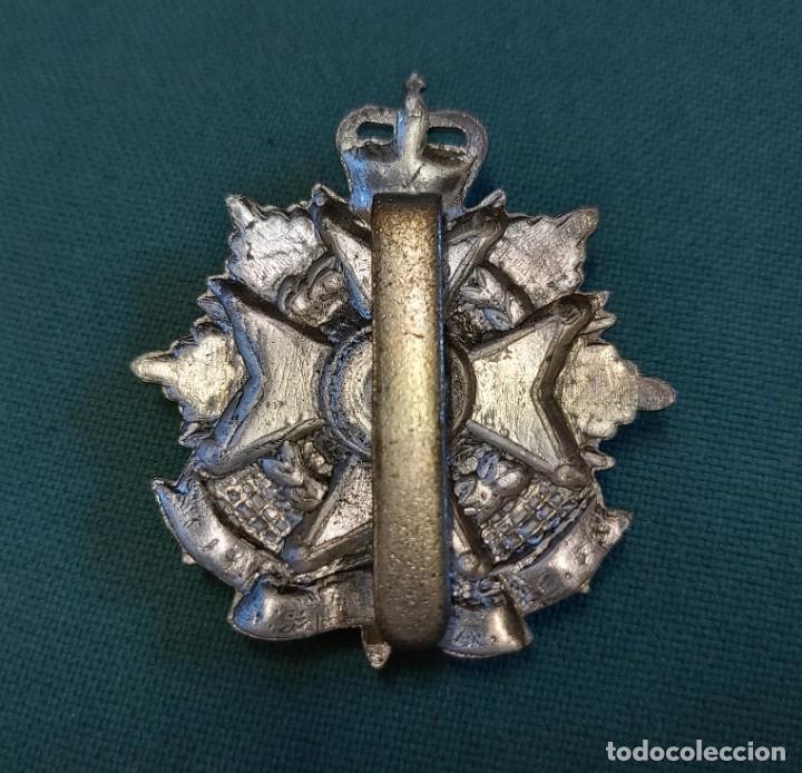 Militaria: Chapa de boina - Foto 2