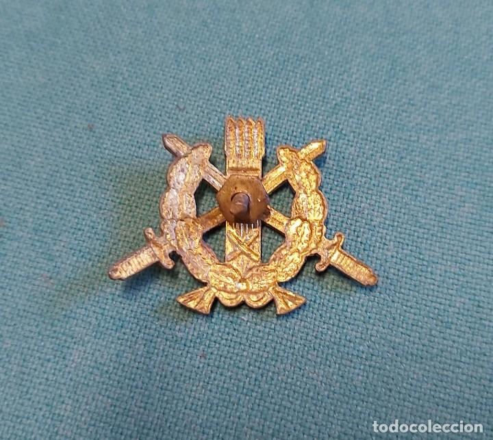 Militaria: Chapa de boina - Foto 2