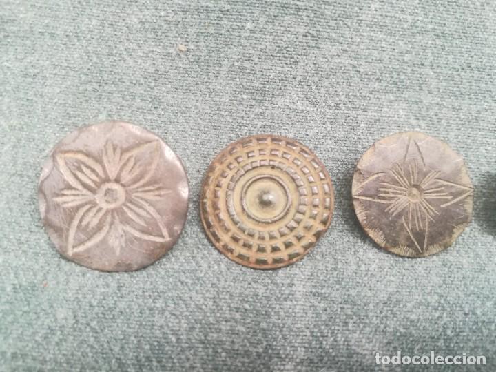 Militaria: LOTE DE 9 ANTIGUOS BOTONES - Foto 2