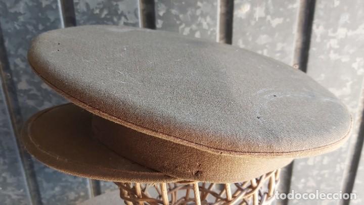 Militaria: Gorra de plato - Foto 2