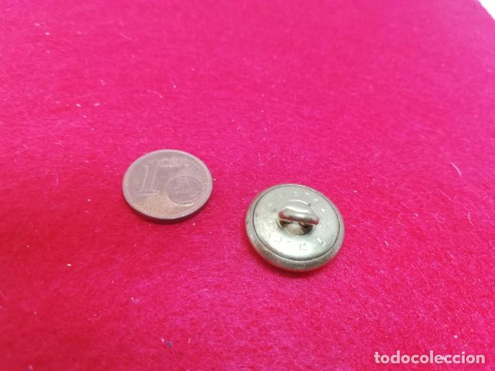 Militaria: ANTIGUO BOTON LEGION EXTRANJERA - Foto 2
