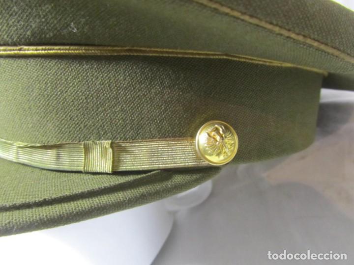Militaria: Gorra de plato Capit&aacute;n Ej&eacute;rcito de Tierra - Foto 5