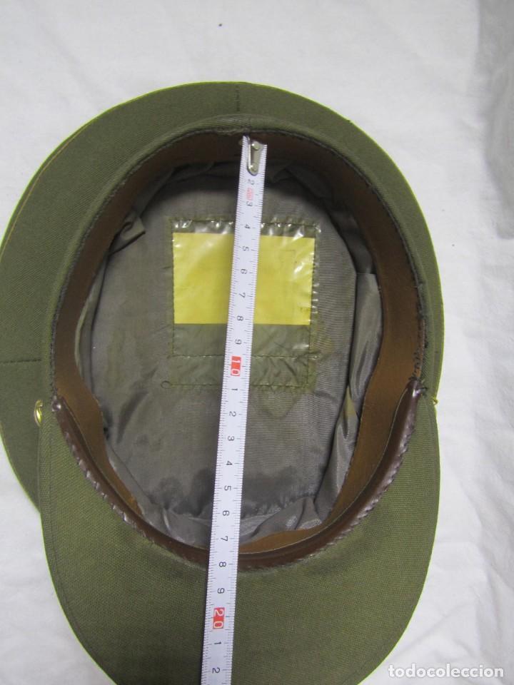 Militaria: Gorra de plato Capit&aacute;n Ej&eacute;rcito de Tierra - Foto 11