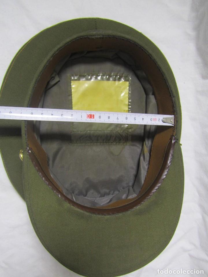 Militaria: Gorra de plato Capit&aacute;n Ej&eacute;rcito de Tierra - Foto 12