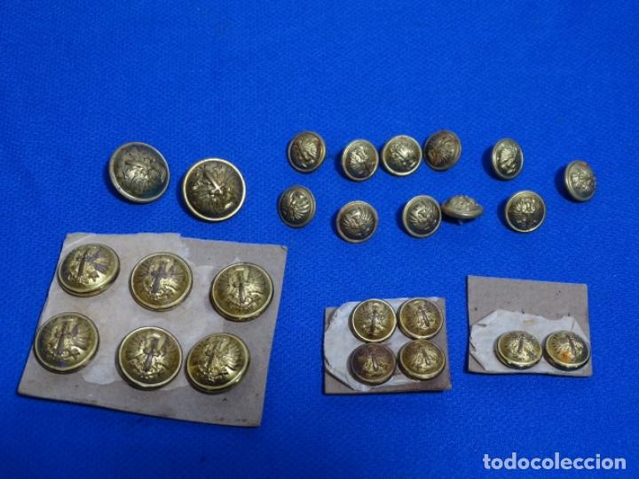 Militaria: LOTE 25 BOTONES DEL EJ&Eacute;RCITO. - Foto 1