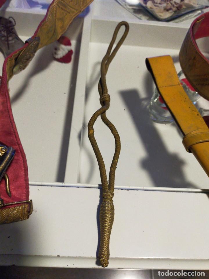 Militaria: Cord&oacute;n de gala con bellota para sable - Foto 1