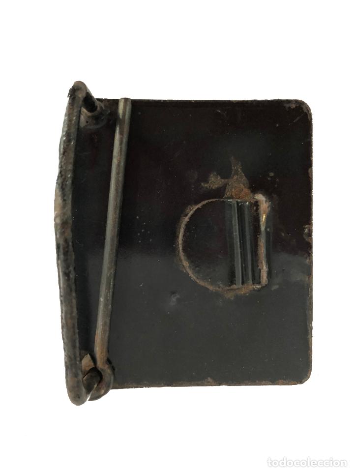 Militaria: HEBILLA LEGI&Oacute;N FINALES DE LOS 70 - Foto 2