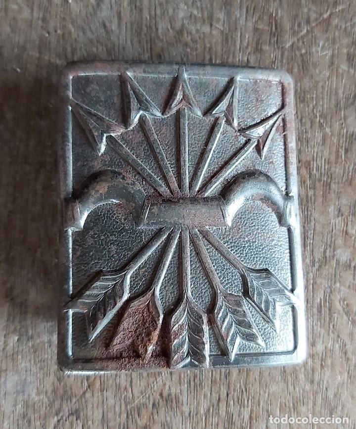 Militaria: Hebilla de la falange - Foto 1
