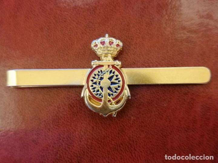 Militaria: PASADOR DE CORBATA ARMADA. - Foto 2