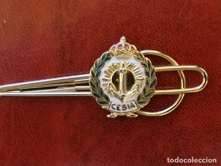 Militaria: PASADOR DE CORBATA ARMADA. CESIA - Foto 1