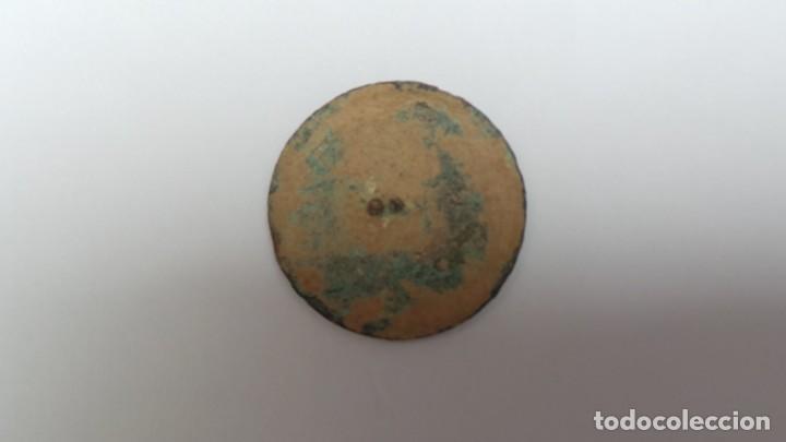 Militaria: Bot&oacute;n plaza de Barcelona - Foto 2