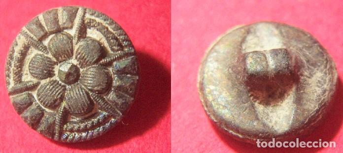 Militaria: ANTIGUO BOTON A IDENTIFICAR - Foto 1