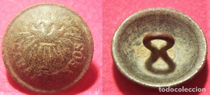 Militaria: BOTON DE CARABINEROS - Foto 1