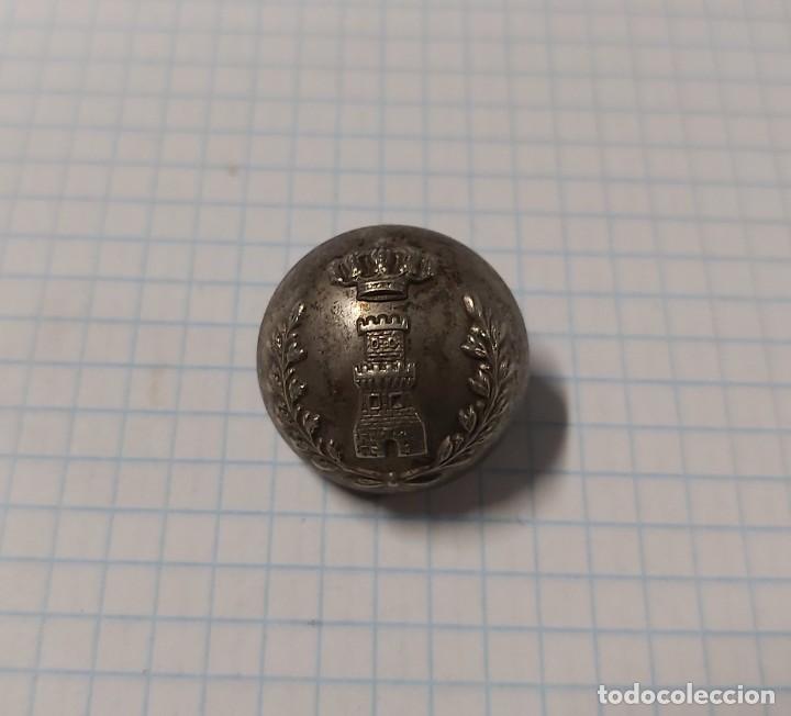 Militaria: Bot&oacute;n de ingenieros - Foto 1