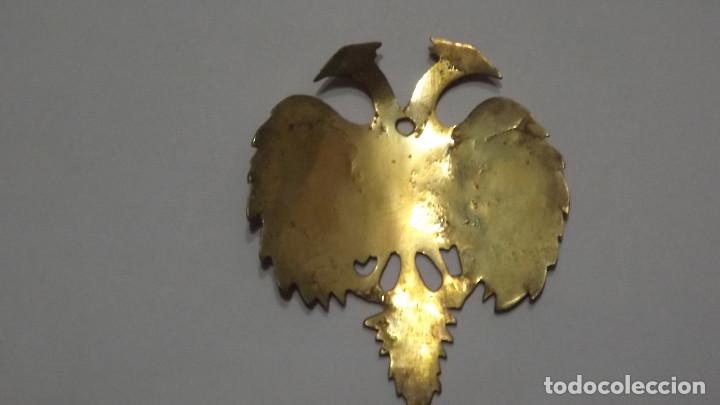Militaria: Placa de Bronce Aguila Bicefala - Casco - Foto 4