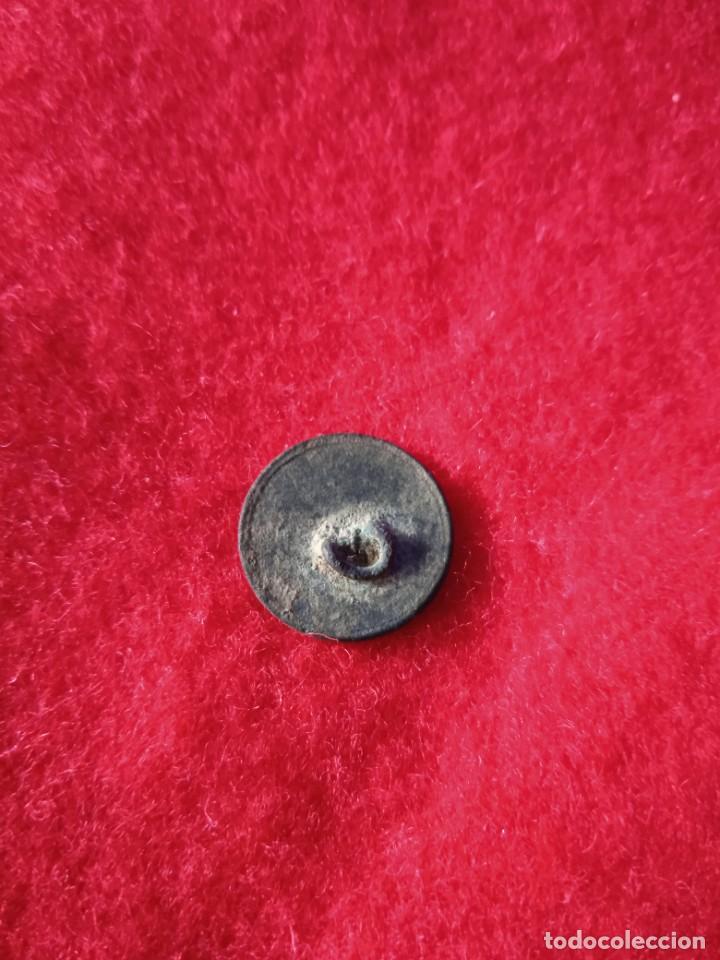 Militaria: Antiguo Bot&oacute;n patri&oacute;tico - Foto 2