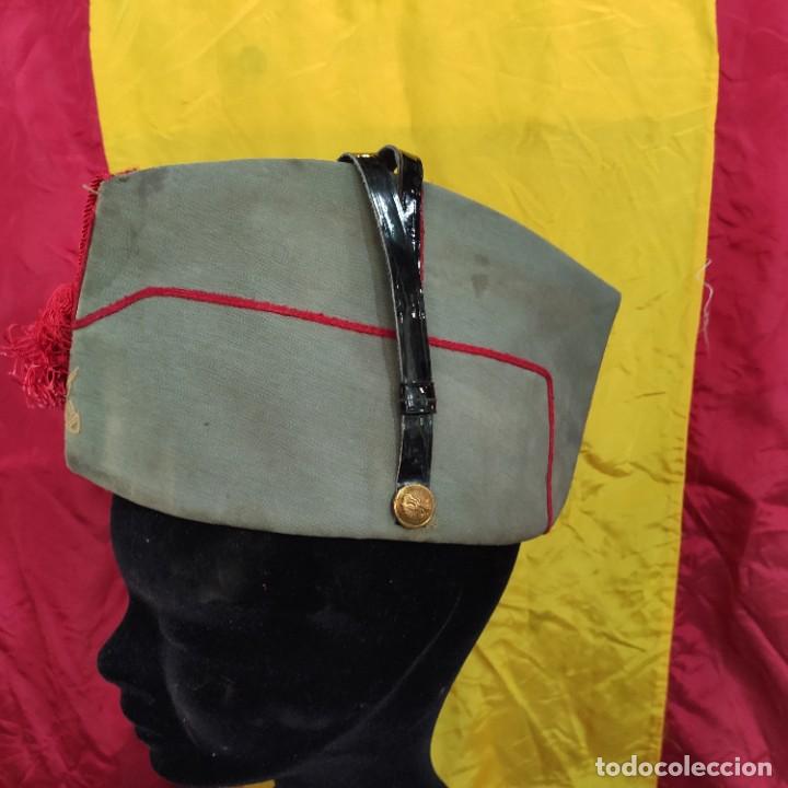 Militaria: Chapiri de la legion - Foto 2