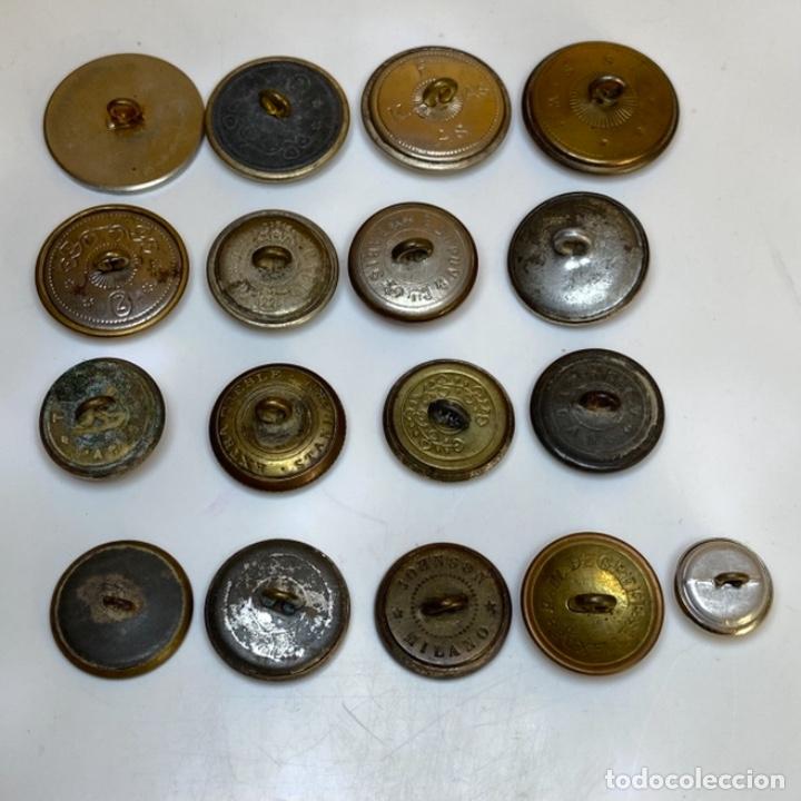 Militaria: LOTE BOTONES EXTRANJEROS - Foto 2