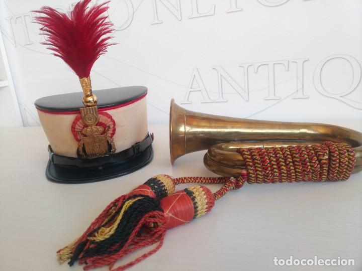 Militaria: Lote militar guardia real ros sombrero y corneta trompeta - Foto 4 - 278184568