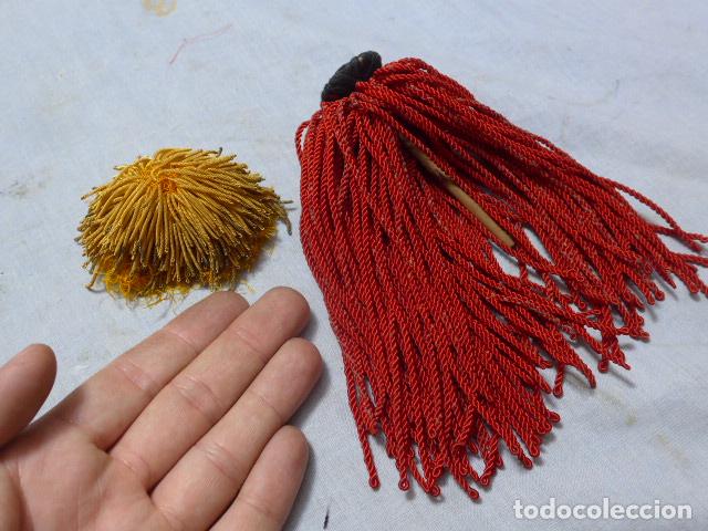 Militaria: LOTE POMPON DE CASCO GALA A IDENTIFICAR - Foto 1
