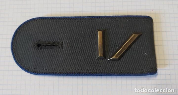 Militaria: Hombrera - Foto 1