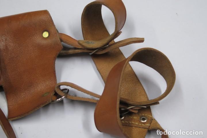 Militaria: PISTOLERA DE CUERO - Foto 2