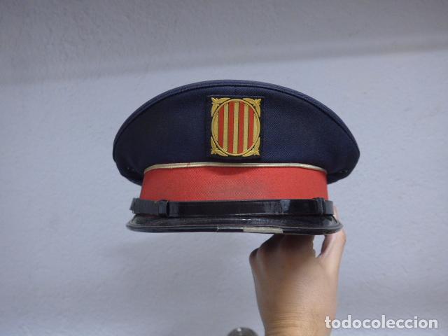 antigua gorra de plato de mossos d'esquadra mod - Comprar Boinas y militares de colección en todocoleccion - 303687693