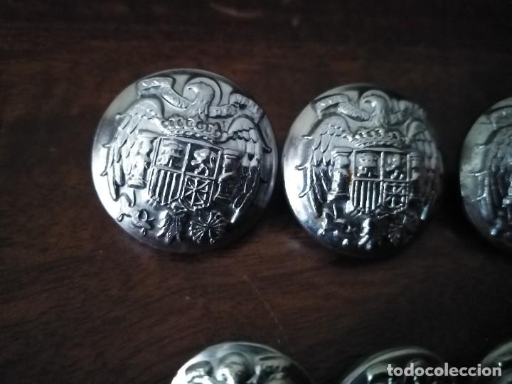 Militaria: 7 botones Ej&eacute;rcito Espa&ntilde;ol. Antiguos - Foto 3