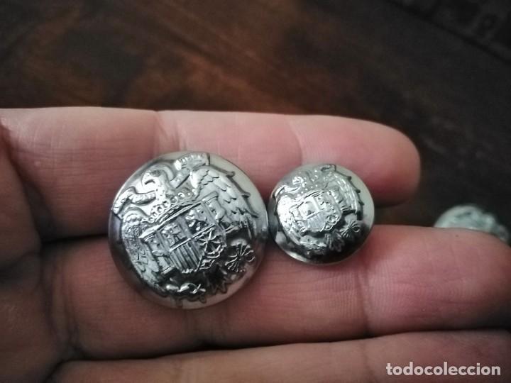 Militaria: 7 botones Ej&eacute;rcito Espa&ntilde;ol. Antiguos - Foto 4