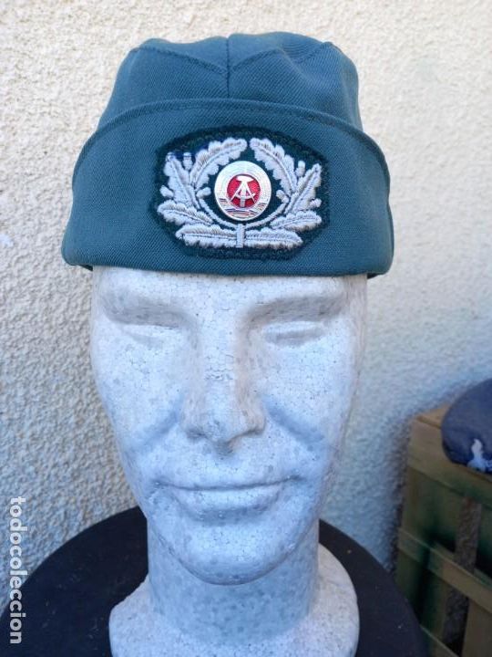 Militaria: Gorrillo cuartelero de la DDR - Foto 1