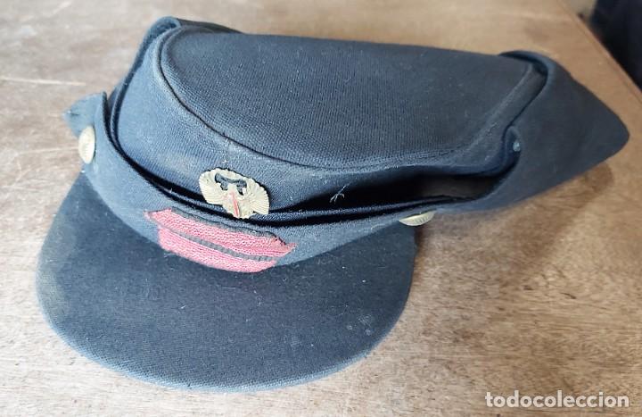 Militaria: Gorra de cabo de ferrocarriles - Foto 1