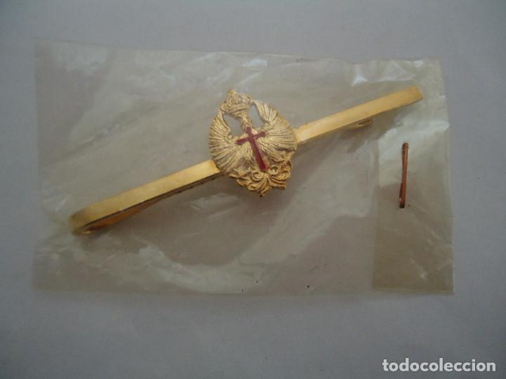 Militaria: PASADOR DE CORBATA DEL EJERCITO. NUEVO SIN USAR. -- 19 - Foto 1