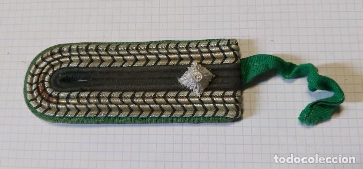 Militaria: Hombrera - Foto 1